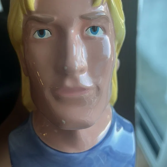 Vintage Pocahontas Captain John Smith Figural Ceramic Mug 3D Cup Applause - Picture 5 of 8